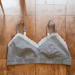Colsie Striped Bralette Top with Lace Trim Adjustable Band & Straps 1X NEW!